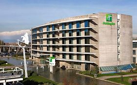 Holiday Inn Santiago - Airport Terminal By Ihg